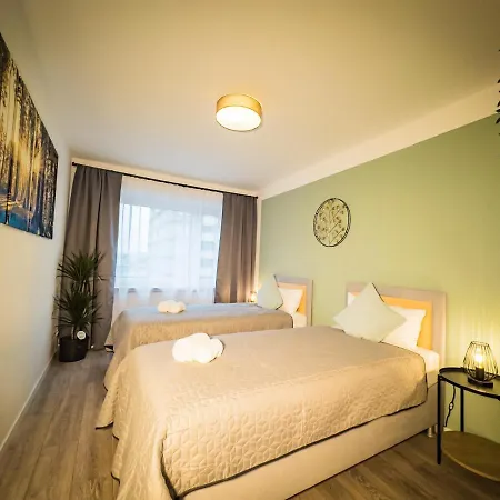 Immostay #5 - City Ferienwohnung - Wlan & Netflix - Zentrum Apartment *